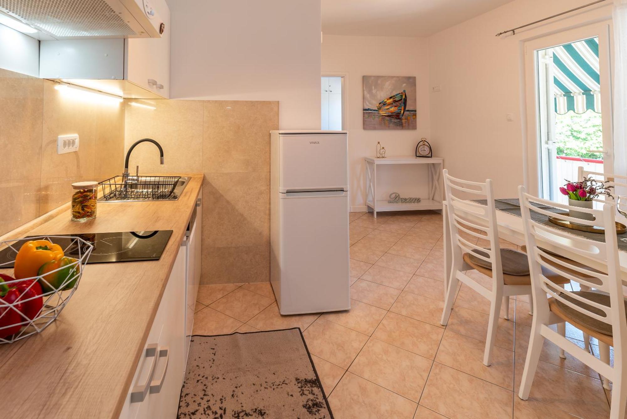 Apartments House Pinezic Malinska Bagian luar foto